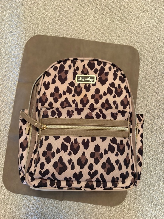 itzy ritzy leopard mini backpack Plus Diaper Bag Finished in a bold leopard print and crafted with a soft Itzy Ritzy Dream Backpack Leopard